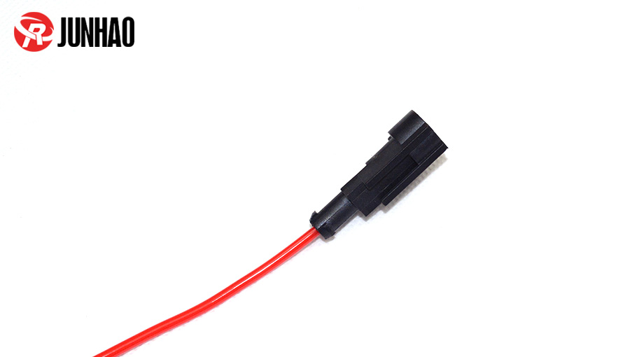 单芯高温硅胶线束+塑胶母头定造产品图